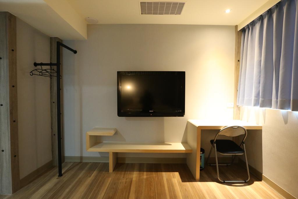 Central Hotel Таоюань Екстер'єр фото