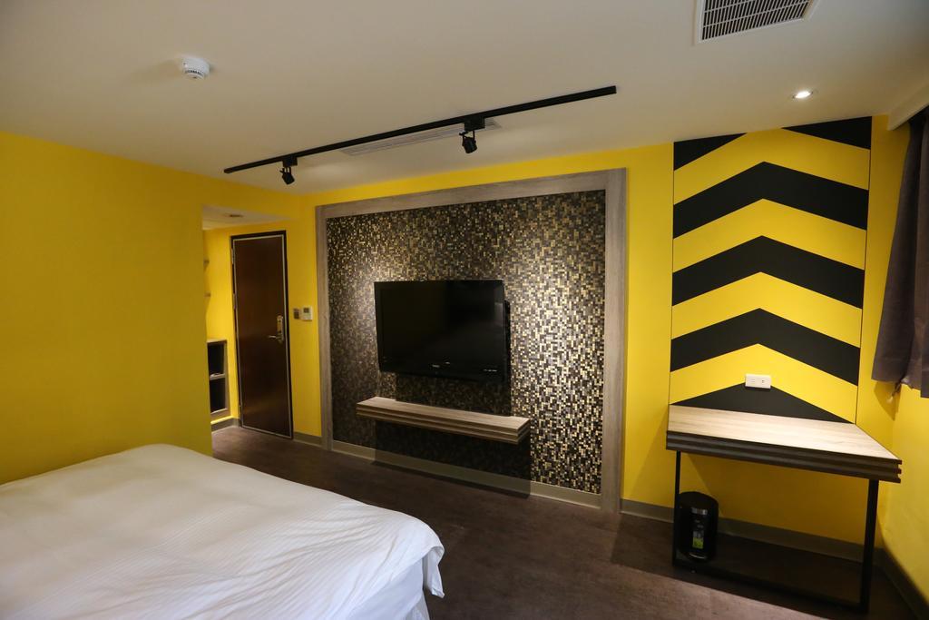 Central Hotel Таоюань Екстер'єр фото