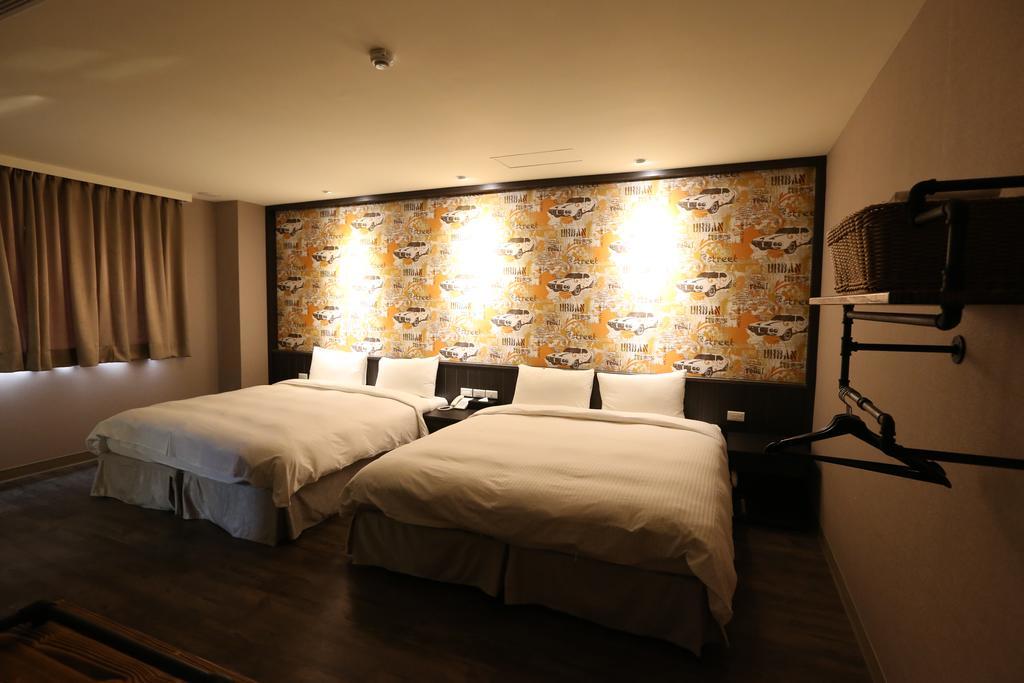 Central Hotel Таоюань Екстер'єр фото